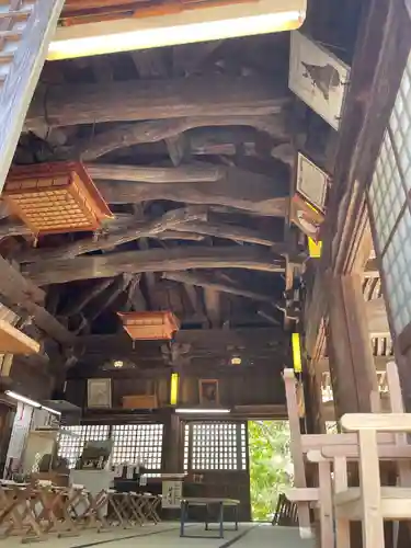 降松神社の本殿