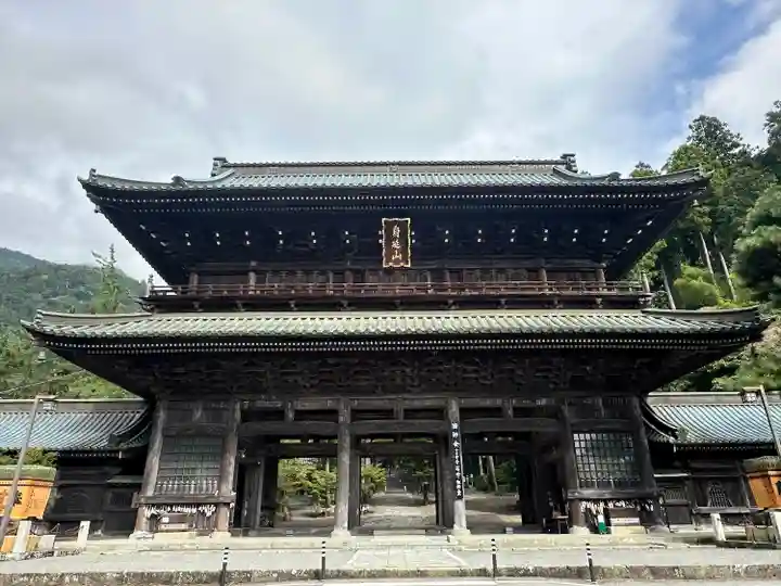 久遠寺(山梨県)