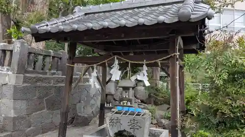 宮地嶽神社の手水舎