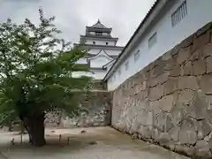 鶴ケ城稲荷神社の周辺