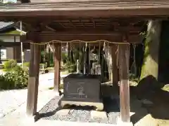 諏訪八幡神社の手水