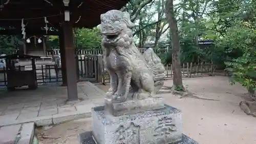 湊川神社の狛犬