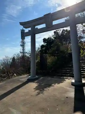 彌彦神社奥宮（御神廟）(新潟県)