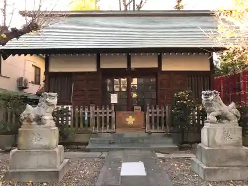 諏訪神社の本殿・本堂