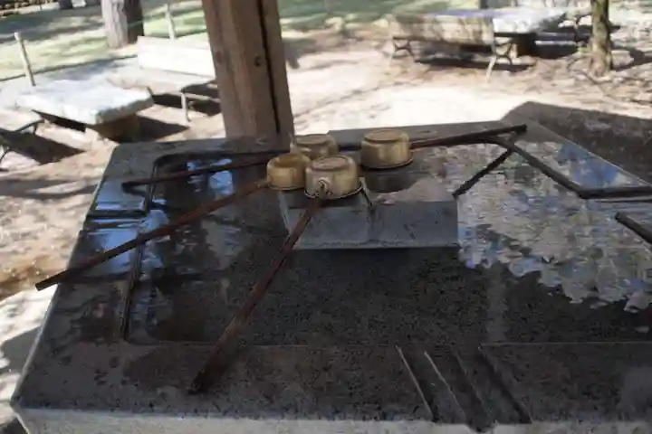 武田神社の手水舎