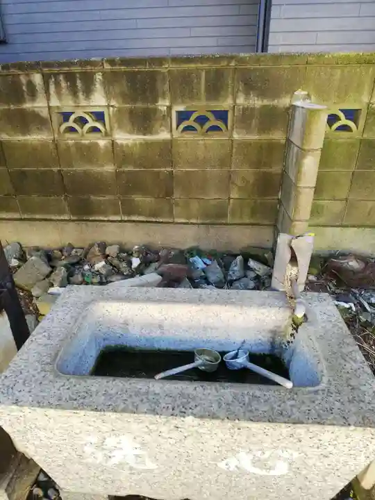 別雷神社稲荷神社の手水舎