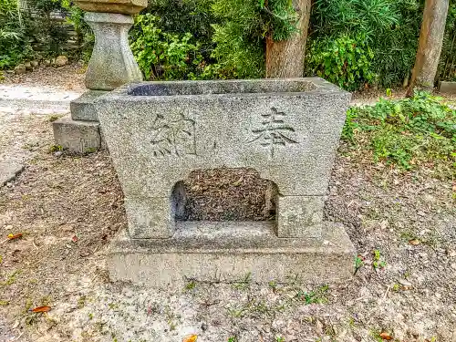 八面神社の手水舎