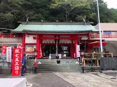 徳島眉山天神社の本殿・本堂