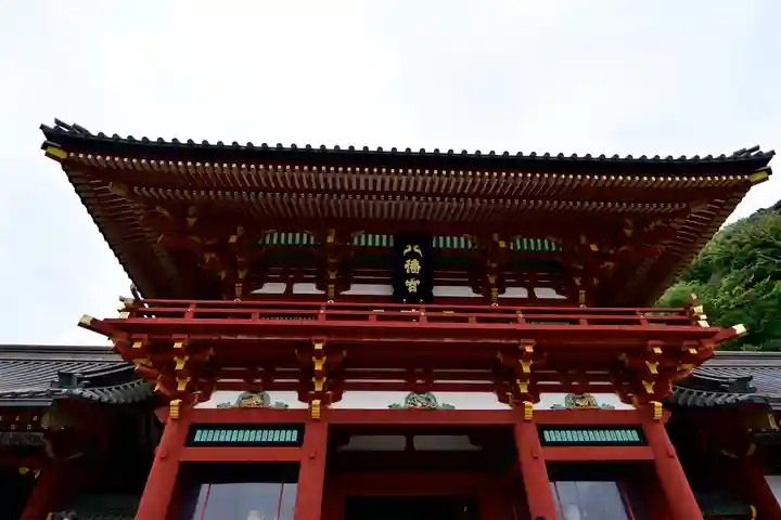 鶴岡八幡宮の山門・神門