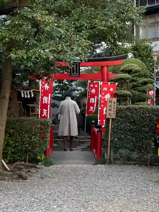 羽衣町厳島神社(関内厳島神社・横浜弁天)の鳥居