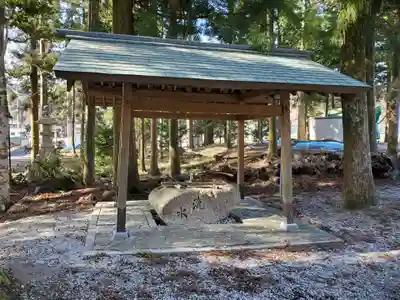 饗庭神社の手水舎