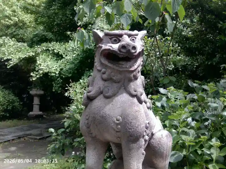 久國神社の{uncategorized: "未分類", other: "その他", undefined: "問題あり", building: "その他建物", grave: "お墓", sacred_gate: "鳥居", guardian: "狛犬", statue: "像", buddha: "仏像", history: "歴史", nature: "自然", garden: "庭園", animal: "動物", pagoda: "塔", temizu: "手水舎", mountain_gate: "山門・神門", sanctuary: "本殿・本堂", subordinate: "末社・摂社", art: "芸術", scenery: "景色", jizo: "地蔵", ema: "絵馬", goshuin: "御朱印", omikuji: "おみくじ", items: "授与品その他", amulet: "お守り", goshuincho: "御朱印帳", eats: "食事", festival: "お祭り", votive_dance: "神楽", shichigosan: "七五三参", wedding: "結婚式", experience: "体験その他", initially: "初詣", around: "周辺", anti_infection: "感染症対策"}