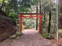 夜支布山口神社の鳥居