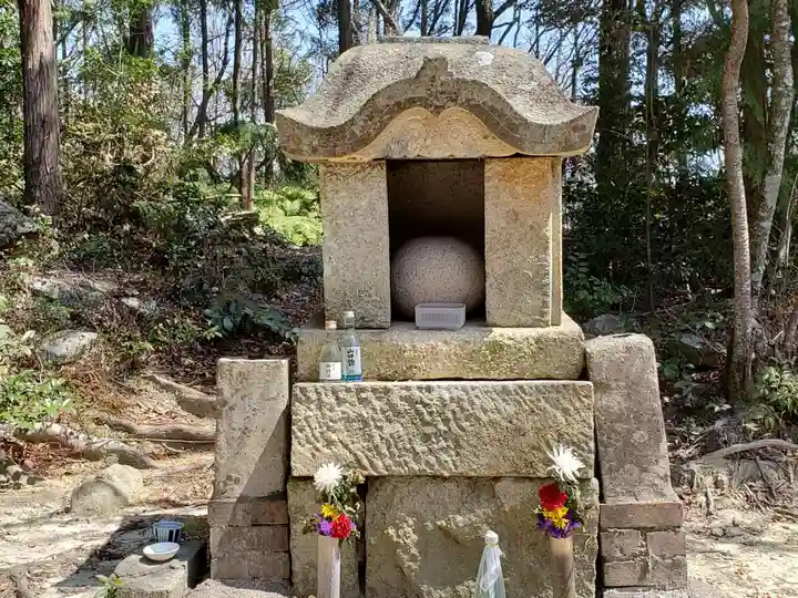 鏑射寺の末社・摂社