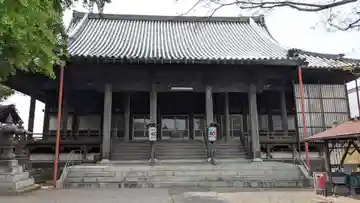 法心寺の本殿・本堂