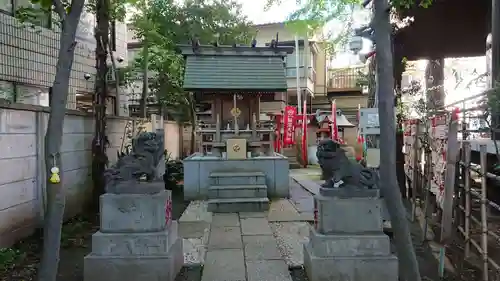 高円寺氷川神社の末社