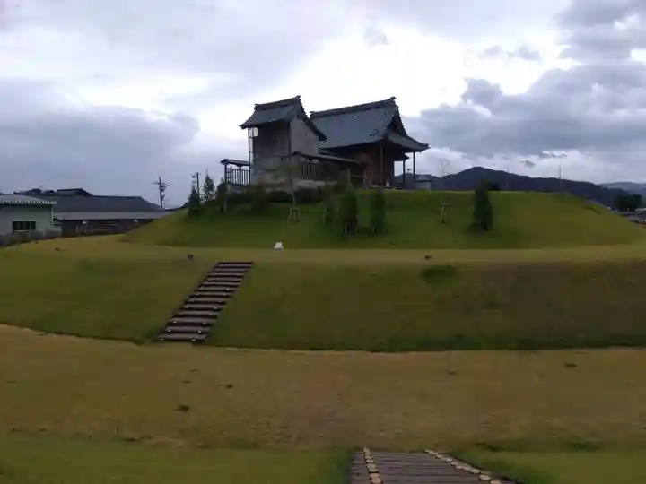 八幡神社(兜山古墳)(福井県)
