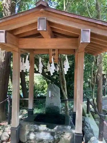 武蔵一宮氷川神社の手水