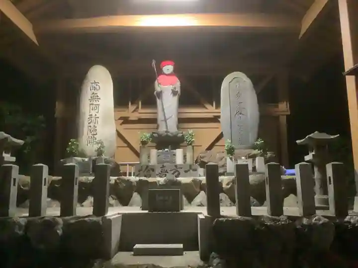 枡形延命地蔵堂の本殿・本堂