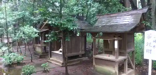 大宝八幡宮の末社