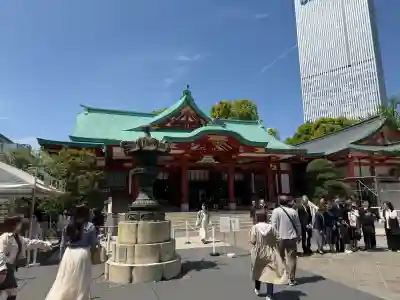 日枝神社の{uncategorized: "未分類", other: "その他", undefined: "問題あり", building: "その他建物", grave: "お墓", sacred_gate: "鳥居", guardian: "狛犬", statue: "像", buddha: "仏像", history: "歴史", nature: "自然", garden: "庭園", animal: "動物", pagoda: "塔", temizu: "手水舎", mountain_gate: "山門・神門", sanctuary: "本殿・本堂", subordinate: "末社・摂社", art: "芸術", scenery: "景色", jizo: "地蔵", ema: "絵馬", goshuin: "御朱印", omikuji: "おみくじ", items: "授与品その他", amulet: "お守り", goshuincho: "御朱印帳", eats: "食事", festival: "お祭り", votive_dance: "神楽", shichigosan: "七五三参", wedding: "結婚式", experience: "体験その他", initially: "初詣", around: "周辺", anti_infection: "感染症対策"}