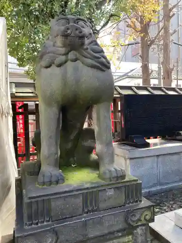 下谷神社の狛犬