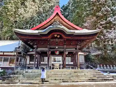 丸根山弘法大師堂　稲荷神社の本殿・本堂