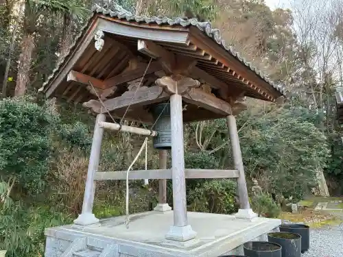 岡本寺の{uncategorized: "未分類", other: "その他", undefined: "問題あり", building: "その他建物", grave: "お墓", sacred_gate: "鳥居", guardian: "狛犬", statue: "像", buddha: "仏像", history: "歴史", nature: "自然", garden: "庭園", animal: "動物", pagoda: "塔", temizu: "手水舎", mountain_gate: "山門・神門", sanctuary: "本殿・本堂", subordinate: "末社・摂社", art: "芸術", scenery: "景色", jizo: "地蔵", ema: "絵馬", goshuin: "御朱印", omikuji: "おみくじ", items: "授与品その他", amulet: "お守り", goshuincho: "御朱印帳", eats: "食事", festival: "お祭り", votive_dance: "神楽", shichigosan: "七五三参", wedding: "結婚式", experience: "体験その他", initially: "初詣", around: "周辺", anti_infection: "感染症対策"}