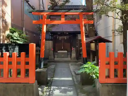 出世稲荷神社（柳森神社境外摂社）(東京都)