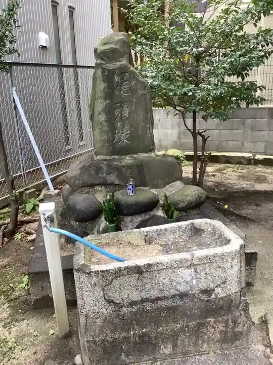 元興寺廃寺・尾頭塚の手水舎