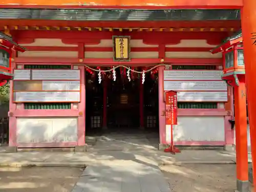 楠本稲荷神社（湊川神社末社）の本殿・本堂