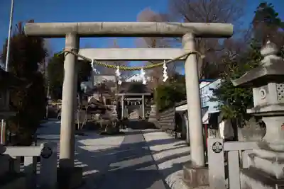 諏訪神社の鳥居
