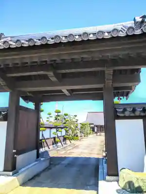 明観寺の山門・神門