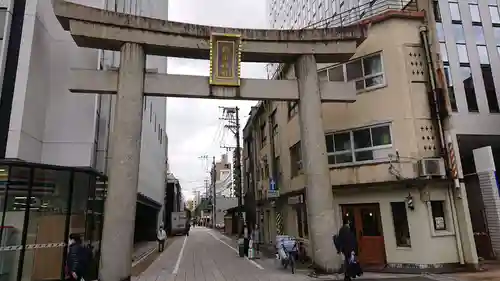 櫛田神社の鳥居