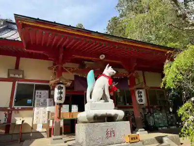 正一位 若草稲荷神社の{uncategorized: "未分類", other: "その他", undefined: "問題あり", building: "その他建物", grave: "お墓", sacred_gate: "鳥居", guardian: "狛犬", statue: "像", buddha: "仏像", history: "歴史", nature: "自然", garden: "庭園", animal: "動物", pagoda: "塔", temizu: "手水舎", mountain_gate: "山門・神門", sanctuary: "本殿・本堂", subordinate: "末社・摂社", art: "芸術", scenery: "景色", jizo: "地蔵", ema: "絵馬", goshuin: "御朱印", omikuji: "おみくじ", items: "授与品その他", amulet: "お守り", goshuincho: "御朱印帳", eats: "食事", festival: "お祭り", votive_dance: "神楽", shichigosan: "七五三参", wedding: "結婚式", experience: "体験その他", initially: "初詣", around: "周辺", anti_infection: "感染症対策"}