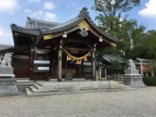 半城土天満神社の本殿