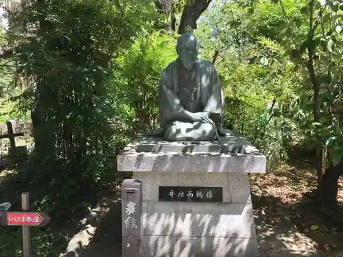 難波大社　生國魂神社の像