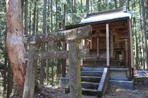 赤津稲荷神社の鳥居