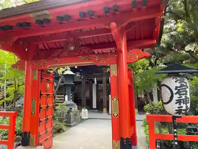 愛宕神社の山門・神門
