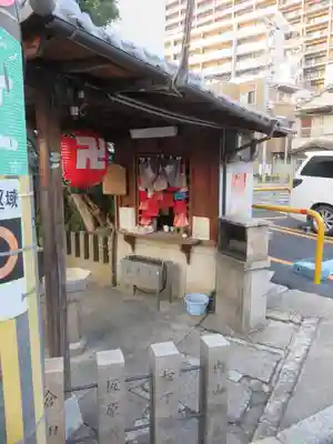 谷の清水（清水井戸地蔵尊）のその他建物