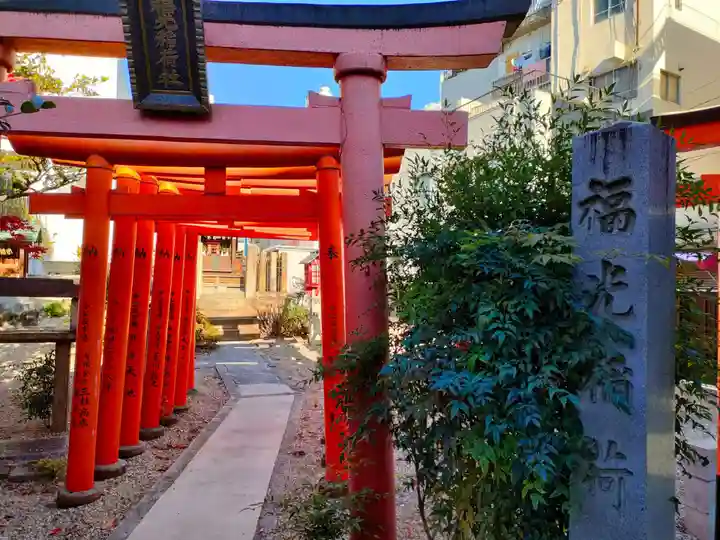 三輪神社の鳥居