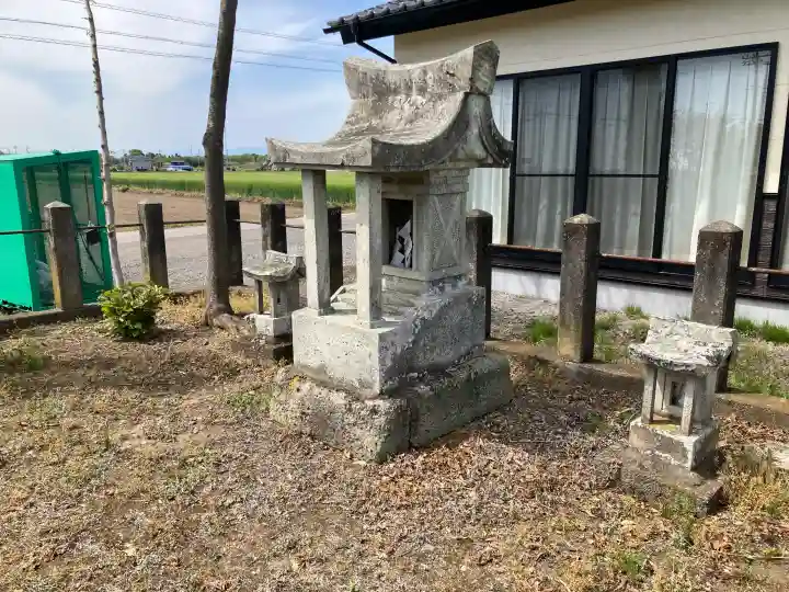 川中子小糠内熊野神社の{uncategorized: "未分類", other: "その他", undefined: "問題あり", building: "その他建物", grave: "お墓", sacred_gate: "鳥居", guardian: "狛犬", statue: "像", buddha: "仏像", history: "歴史", nature: "自然", garden: "庭園", animal: "動物", pagoda: "塔", temizu: "手水舎", mountain_gate: "山門・神門", sanctuary: "本殿・本堂", subordinate: "末社・摂社", art: "芸術", scenery: "景色", jizo: "地蔵", ema: "絵馬", goshuin: "御朱印", omikuji: "おみくじ", items: "授与品その他", amulet: "お守り", goshuincho: "御朱印帳", eats: "食事", festival: "お祭り", votive_dance: "神楽", shichigosan: "七五三参", wedding: "結婚式", experience: "体験その他", initially: "初詣", around: "周辺", anti_infection: "感染症対策"}