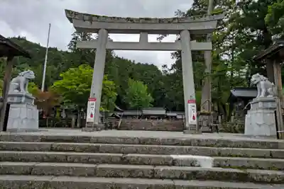 飛驒一宮水無神社の鳥居