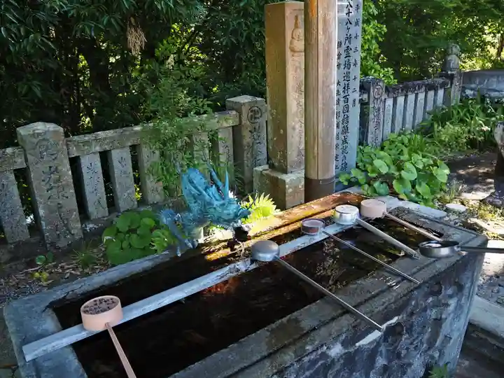 常楽寺の手水舎