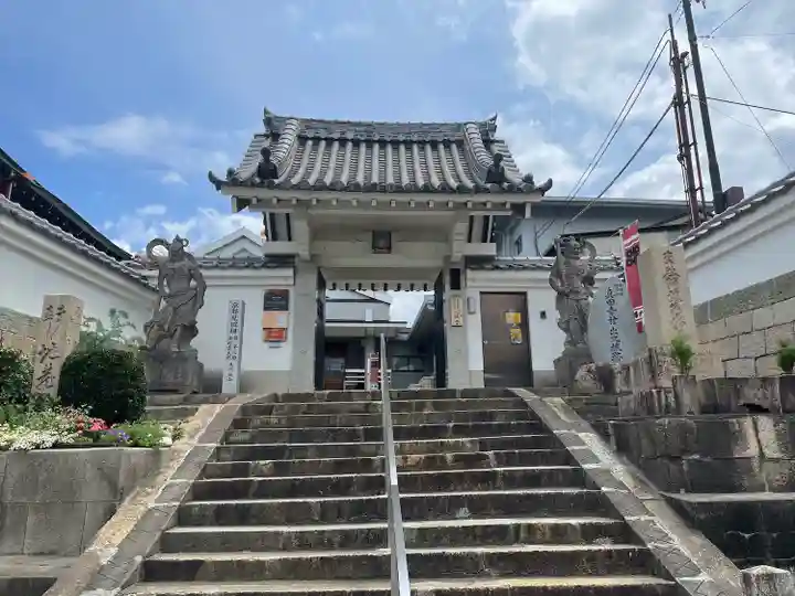 心眼寺の山門・神門