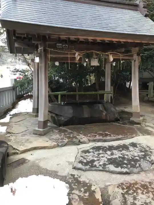 八重垣神社の手水舎
