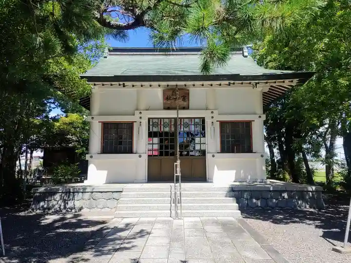 竃神社の本殿・本堂