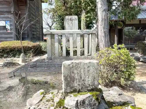 山部神社の建物その他