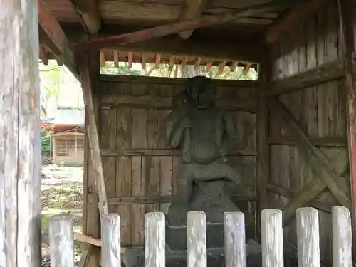 大聖院(高塚不動尊)の像