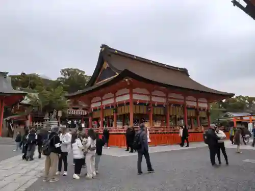 伏見稲荷大社の{uncategorized: "未分類", other: "その他", undefined: "問題あり", building: "その他建物", grave: "お墓", sacred_gate: "鳥居", guardian: "狛犬", statue: "像", buddha: "仏像", history: "歴史", nature: "自然", garden: "庭園", animal: "動物", pagoda: "塔", temizu: "手水舎", mountain_gate: "山門・神門", sanctuary: "本殿・本堂", subordinate: "末社・摂社", art: "芸術", scenery: "景色", jizo: "地蔵", ema: "絵馬", goshuin: "御朱印", omikuji: "おみくじ", items: "授与品その他", amulet: "お守り", goshuincho: "御朱印帳", eats: "食事", festival: "お祭り", votive_dance: "神楽", shichigosan: "七五三参", wedding: "結婚式", experience: "体験その他", initially: "初詣", around: "周辺", anti_infection: "感染症対策"}